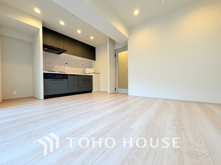 内装 1日の疲れを癒し、心地よく寛げるようゆったりとした広さをしています