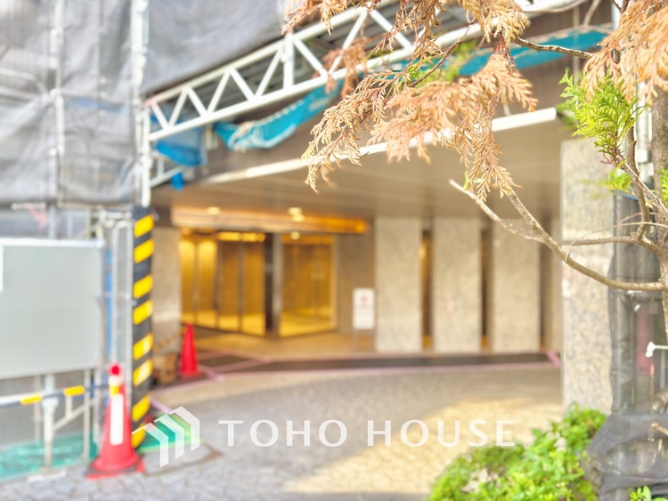 外観 陽だまりに満ちたくつろぎの空間を演出します。