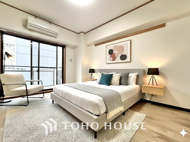 内装 ＊配置してある家具や小物はCGによるイメージ画像です。感性を育むプライベートルームはシンプルでスマートな空間。好みの空間で読書をしたり、音楽を聞いたりと一人の時間も充実したものにできます。