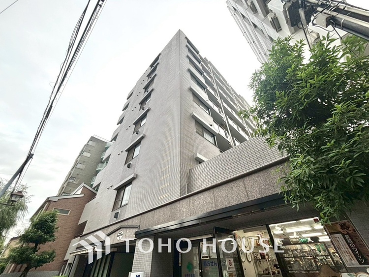 外観 漂う上質な空気感、マンションに入れば「おかえりなさい」と笑顔で迎えてくれるエントランス。最良の心配りを感じるマンションでした。