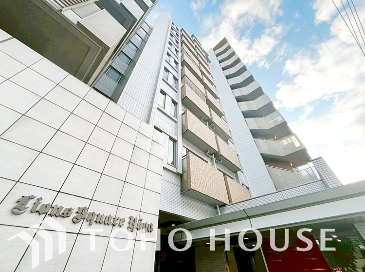 外観 漂う上質な空気感、マンションに入れば「おかえりなさい」と笑顔で迎えてくれるエントランス。最良の心配りを感じるマンションでした。