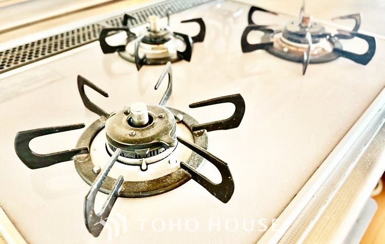 キッチン ◆住むほどに実感する快適性＆機能性◆各空間を彩る設備は、デザイン性に優れたHigh Quality仕様が装備。広く使い勝手のよい空間と設備で、理想の暮らしを演出します。