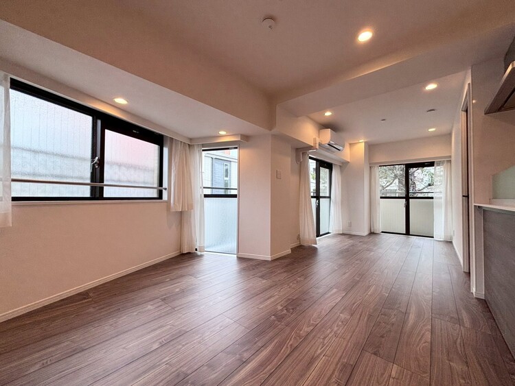 その他 通風・採光に優れ、心地よい光と風が溢れています。