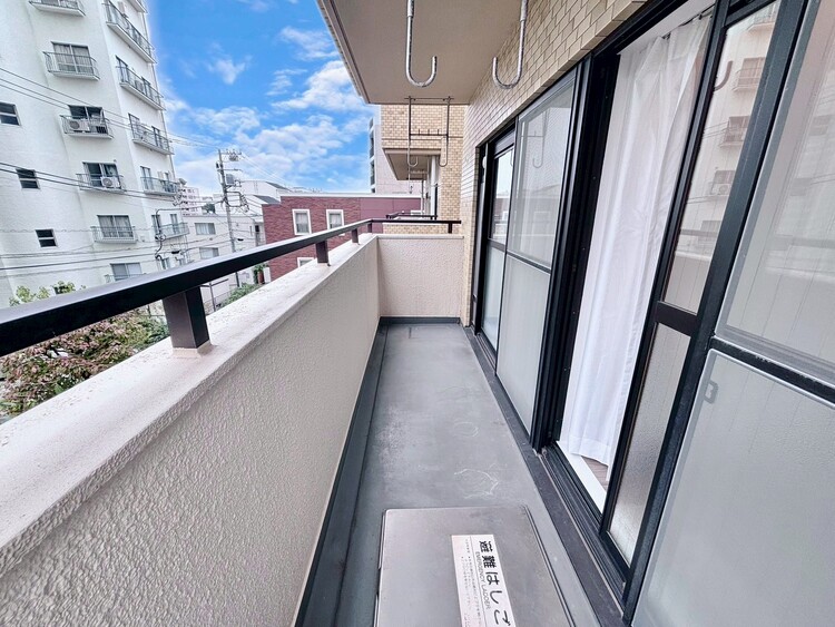 その他 朝の澄んだ空気や、夕方に吹く清々しい風を感じられるバルコニー。