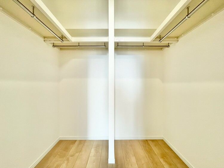 その他 収納スペースが付いていて、お部屋を広く使っていただけます。