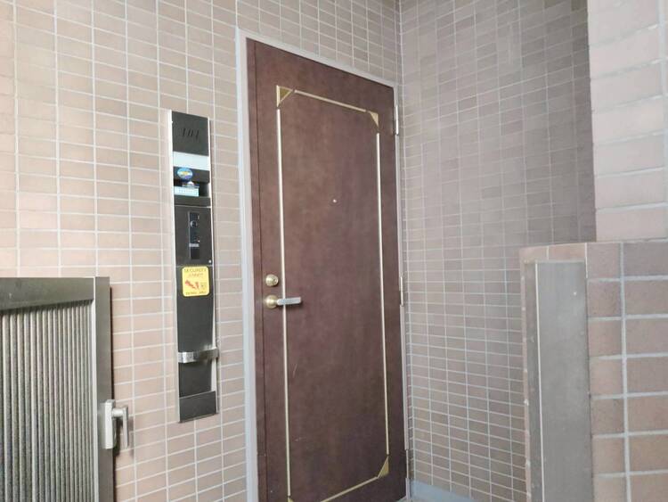 その他 清潔感のある落ち着いた雰囲気の玄関です。