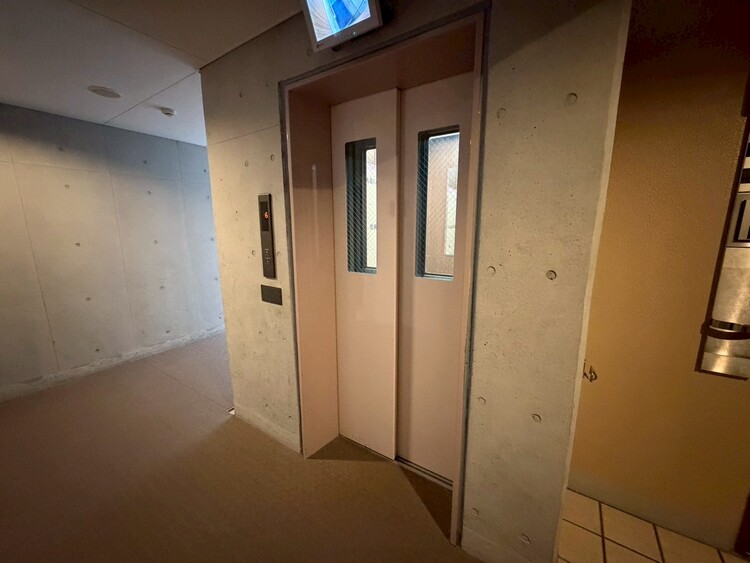 その他 エレベーター完備のため荷物が多くなっても安心。
