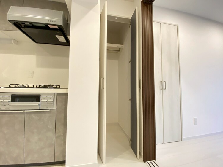 その他 家電やスーツケース、ストック品など何でも片付く嬉しい空間です。