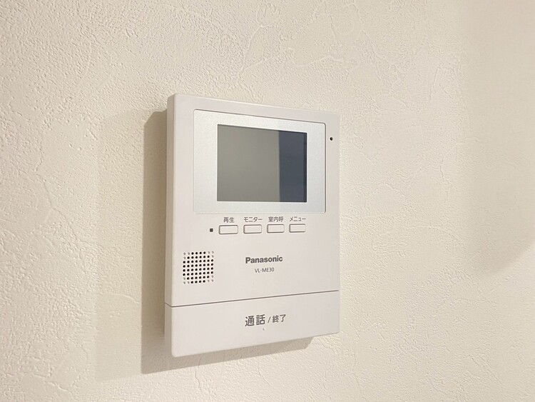 その他 誰が来てもわかる様にモニター付きインターホンを設置。