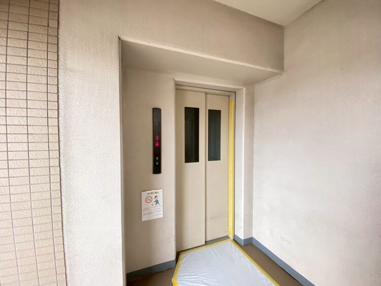 その他 エレベーター完備のため荷物が多くなっても安心。