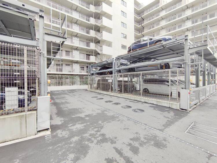 その他 駐車スペースが嬉しいですね。※空き状況は都度ご確認下さい。