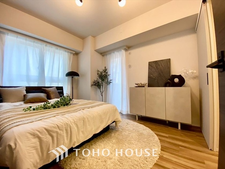 内装 【PRIVATE ROOM】◆快適◆な暮らしに不可欠な収納スペース。快適さとともに思い出も詰まっていく。