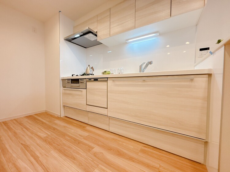 キッチン 洗練されたスタイリッシュなデザイン性と使いやすさを備えた仕様。