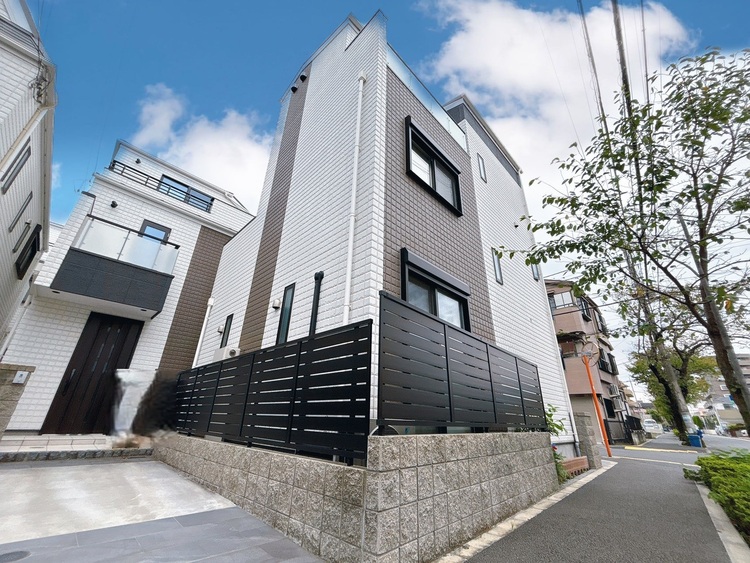 外観 ライフプランニングからローンまで、一貫してご説明させていただきます。お気軽にお問い合わせくださいませ。