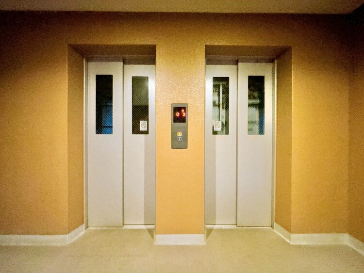 その他 エレベーターの管理も、きちんと行き届いてます。