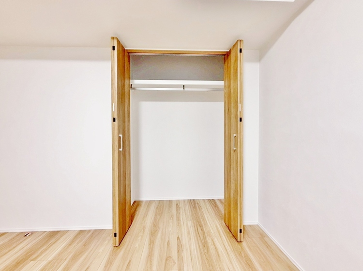 収納 居室にはクローゼットがあり、荷物もスッキリ収納して快適にお過ごしいただけます。