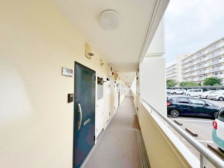 玄関 玄関を開ければ、そこは安らぎのご自宅。