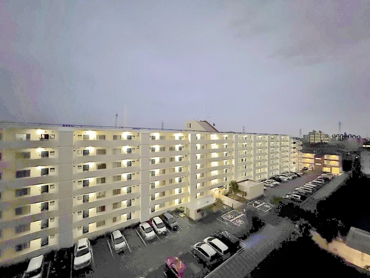 バルコニー 頬をなでる、優しい風を感じることが出来ます。