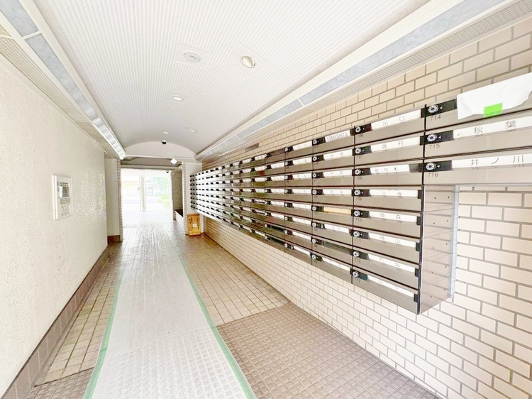 その他 郵便物を受け取るための郵便受けも、きちんと管理されています。