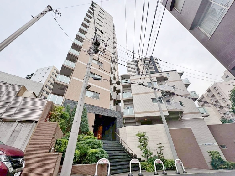 外観 現地に足をお運びいただいた際には、周辺散策などをお勧めいたします。