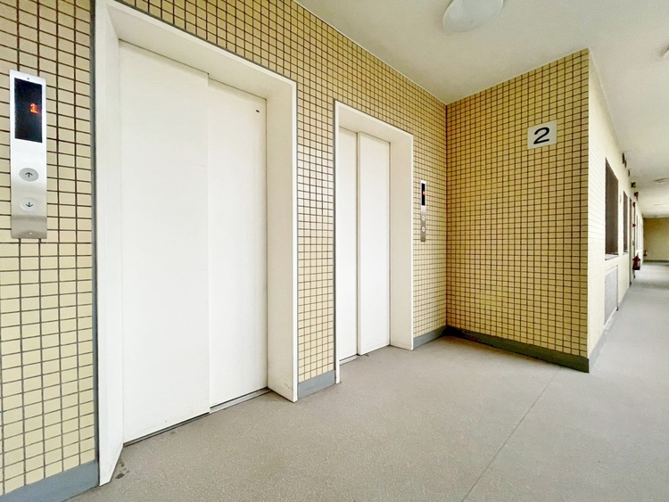 設備 エレベーターの管理も、きちんと行き届いてます。