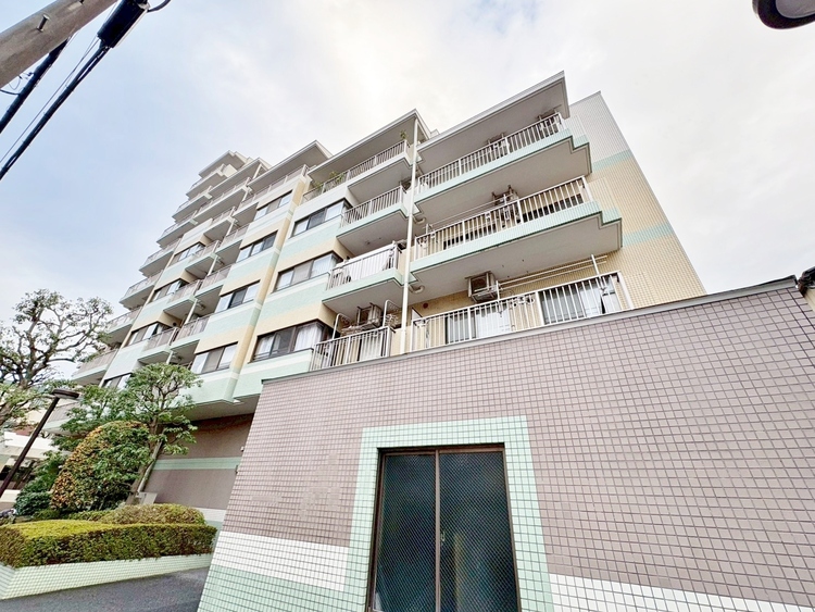 外観 ライフプランニングからローンまで、一貫してご説明させていただきます。お気軽にお問い合わせくださいませ。