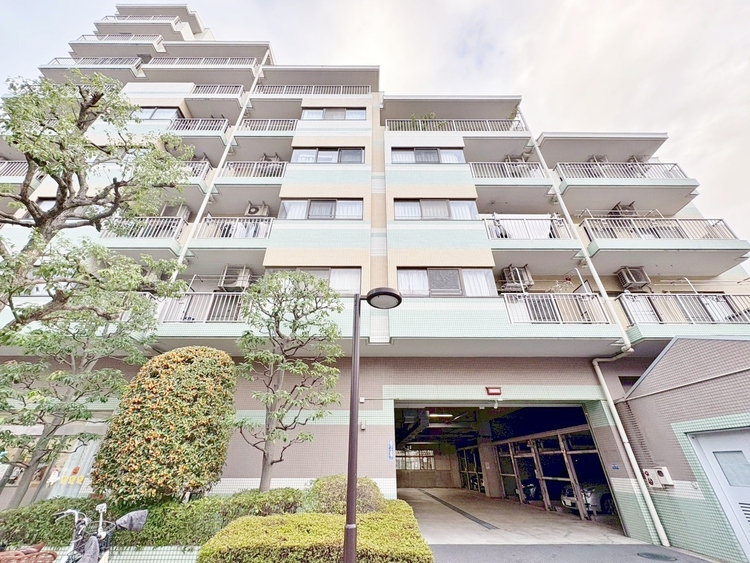 外観 現地に足をお運びいただいた際には、周辺散策などをお勧めいたします。