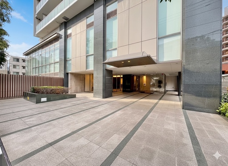 エントランス 外と内をつなぐエントランスは、まさに顔となる場所。