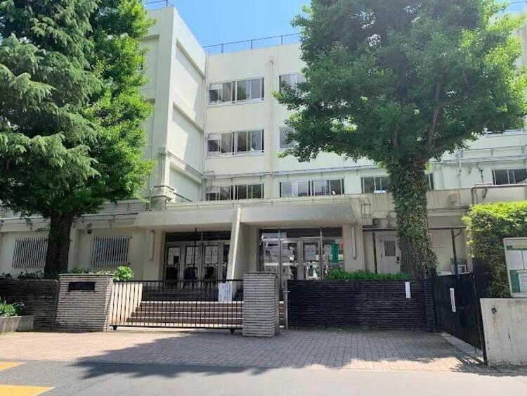 周辺 練馬区立石神井中学校