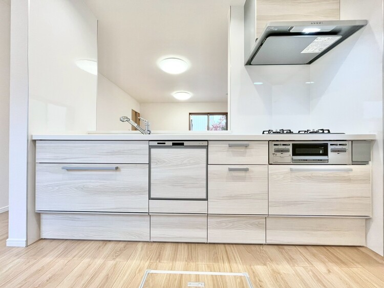 キッチン 洗練されたスタイリッシュなデザイン性と使いやすさを備えた仕様。