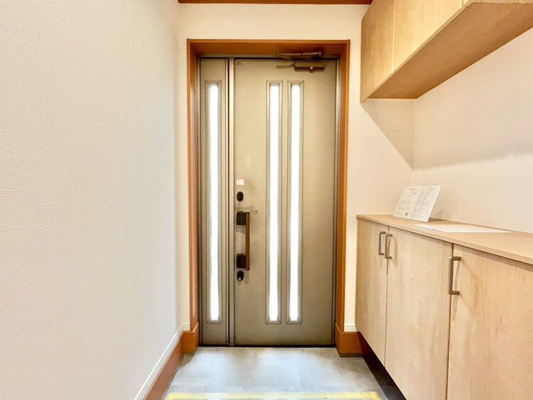 玄関 シューズボックスを完備した玄関です。