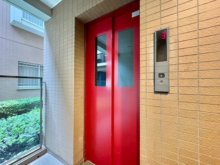 その他 エレベーターの管理も、きちんと行き届いてます。