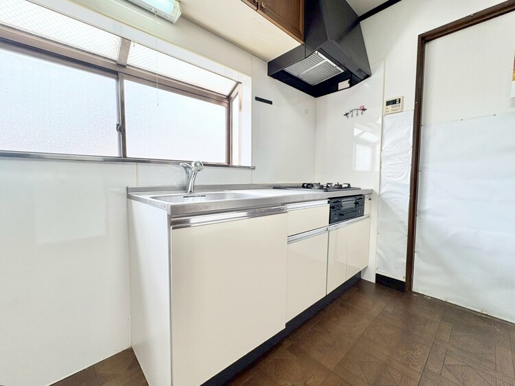 キッチン 洗練されたスタイリッシュなデザイン性と使いやすさを備えた仕様。