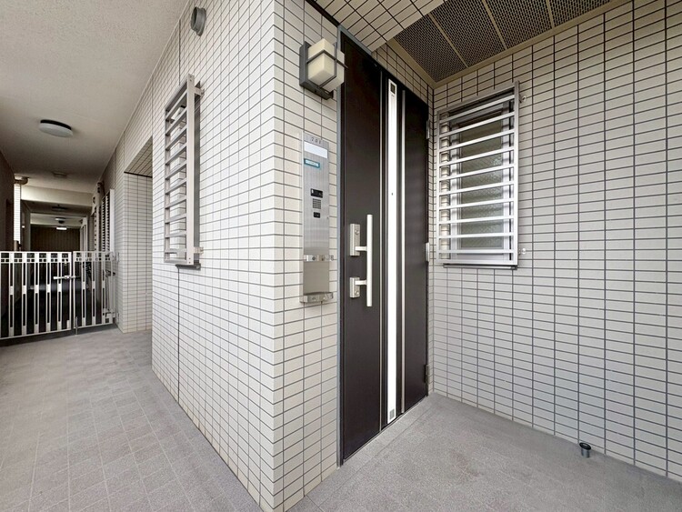 玄関 玄関を開ければ、そこは安らぎのご自宅。