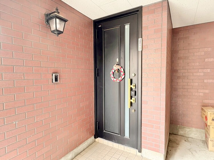 玄関 玄関を開ければ、そこは安らぎのご自宅。