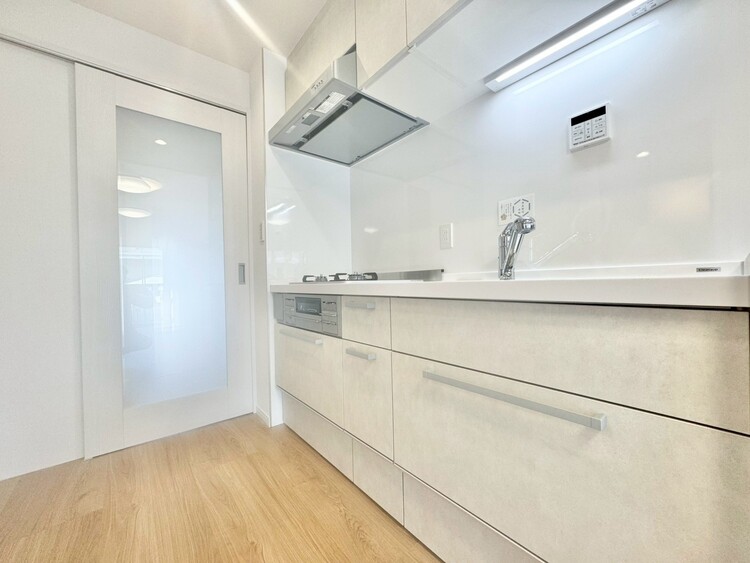 キッチン 洗練されたスタイリッシュなデザイン性と使いやすさを備えた仕様。