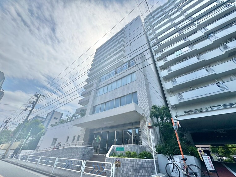 外観 現地に足をお運びいただいた際には、周辺散策などをお勧めいたします。