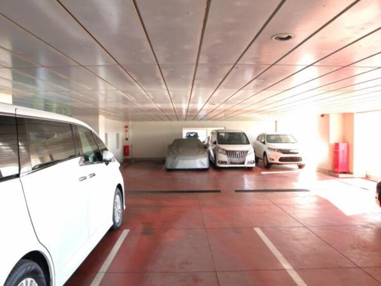 駐車場 空き状況についてはお問い合わせください。