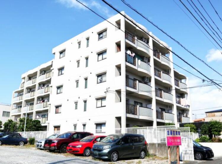 外観 それぞれ独特の顔を持つあなただけのお住まい。