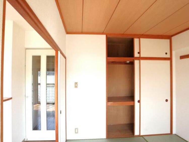 収納 空間を効率的に利用し収納スペースを確保。一日の始まりと終わりを美しく演出します。