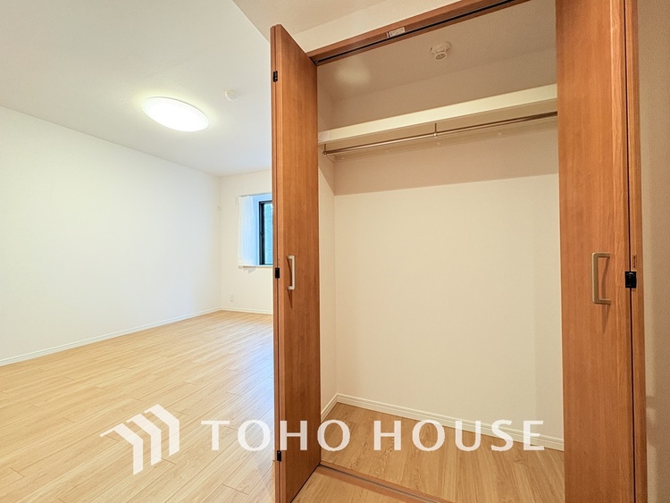 収納 居室　収納