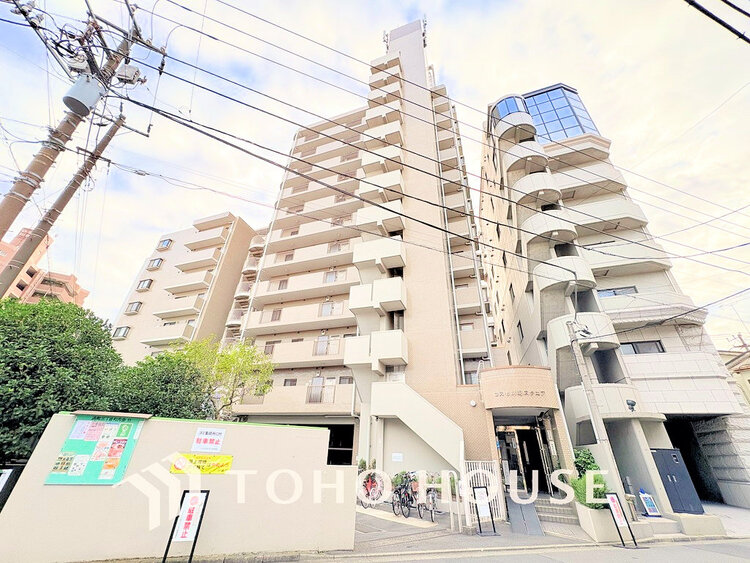 外観 〜商業施設の揃う「川崎」駅までバス便でアクセス可能〜全居室収納付きの3LDK〜南西向きにつき陽当り良好〜