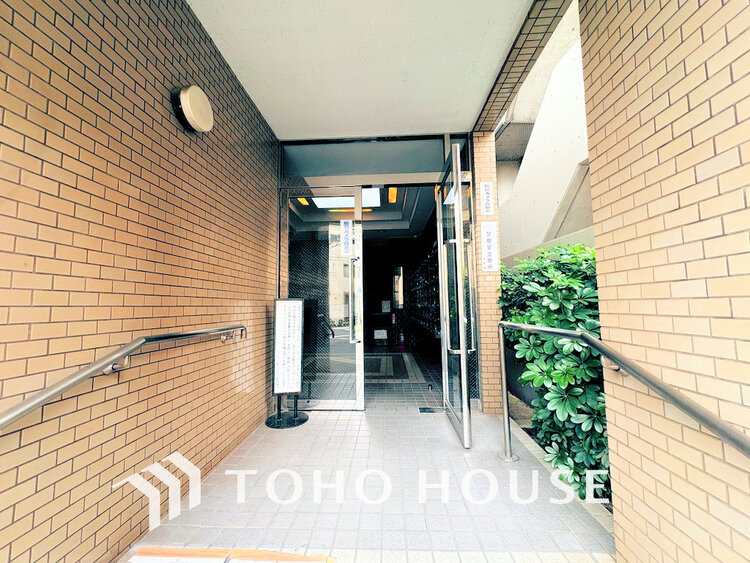 エントランス エントランス