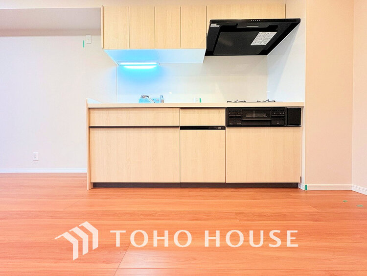 キッチン 落ち着きのあるカラーで統一された清潔感と気品が溢れるキッチン