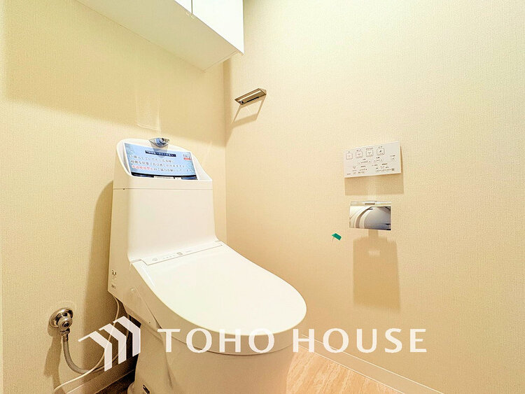 トイレ トイレには快適な温水洗浄便座付