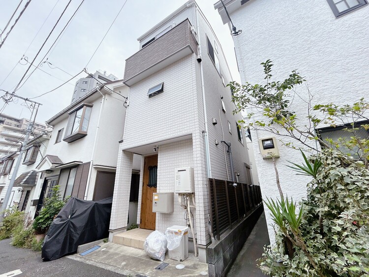 その他 飽きのこないシンプルモダンな外観です。