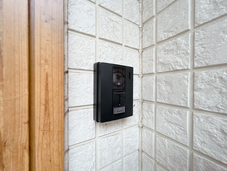 その他 誰が来てもわかる様にモニター付きインターホンを設置。