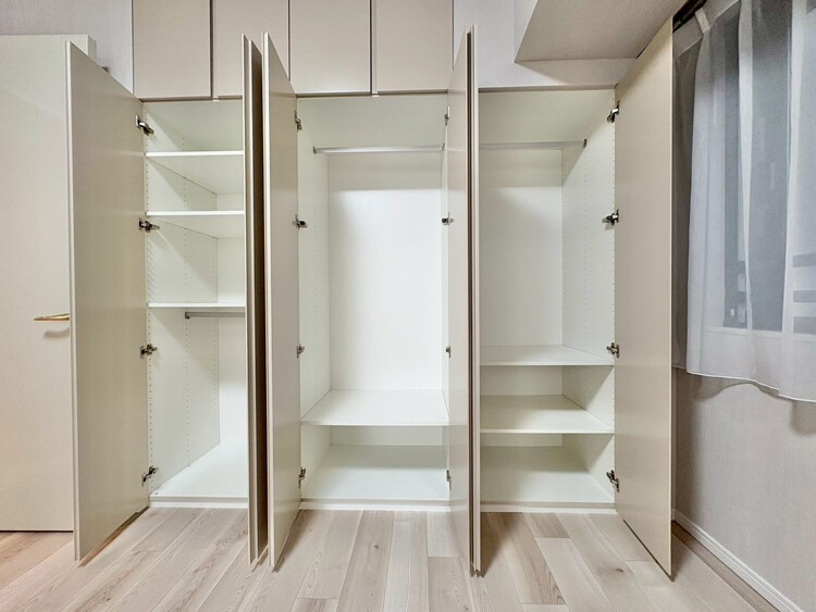 その他 収納スペースが付いていて、お部屋を広く使っていただけます。