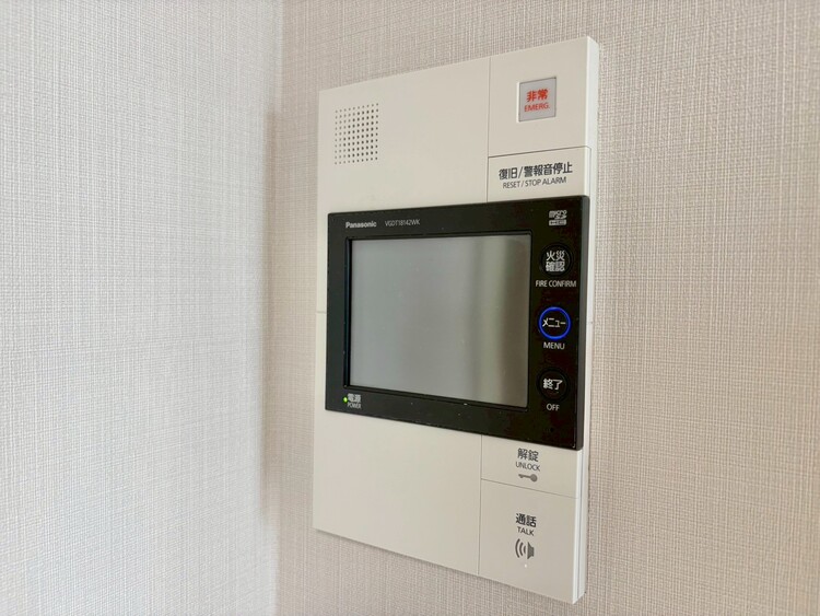 その他 誰が来てもわかる様にモニター付きインターホンを設置。