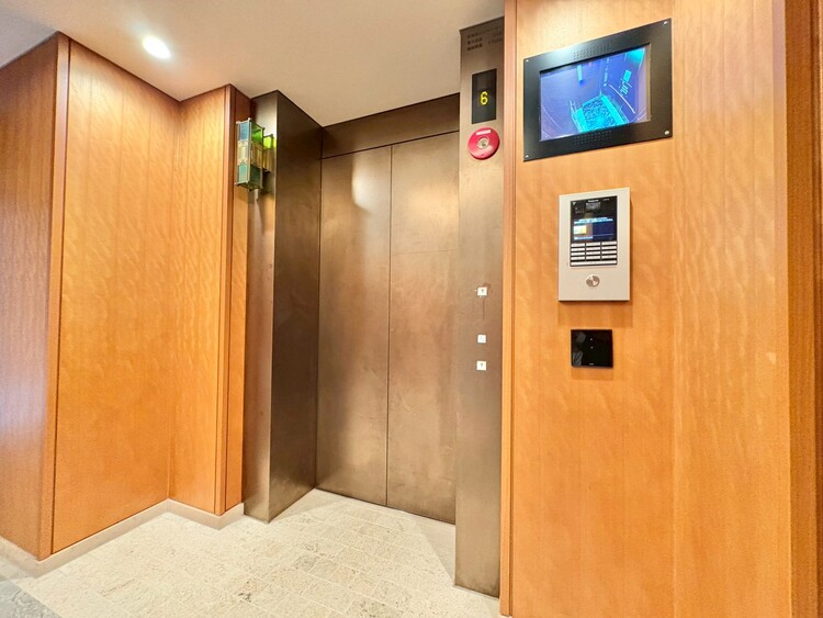 その他 エレベーター完備のため荷物が多くなっても安心。